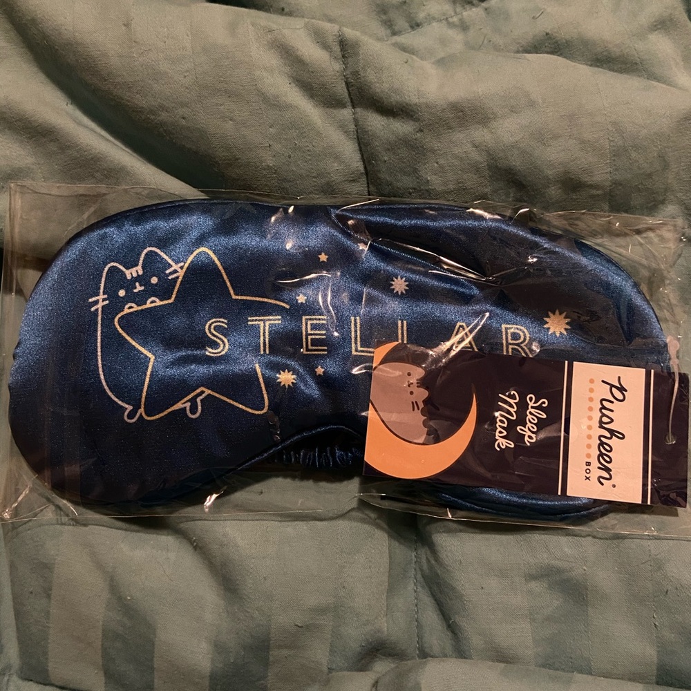 Pusheen Box Fall 2020 Exclusive Satin Sleep Mask